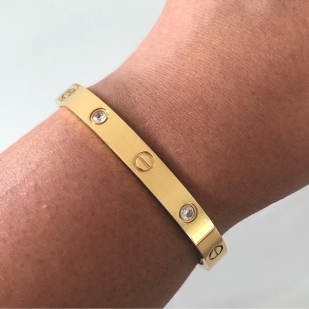 Generic Screw Bangle Bracelet with Stones and Screw Driver Gold